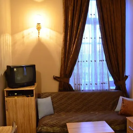 Antik Hotel 5*
