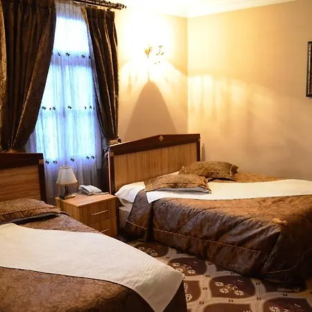 Hotel Antik 5*